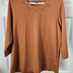 T-Shirt - 3/4 sleeve with studded details - 1X